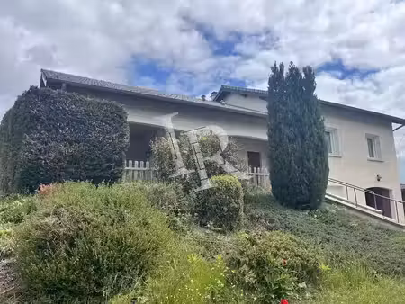 location meublée villa 4 pièces 113.14 m² à yssingeaux (43200)  1 140 €
