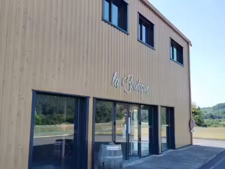 vente divers 1 pièce 3500 m² grun-bordas (24380)