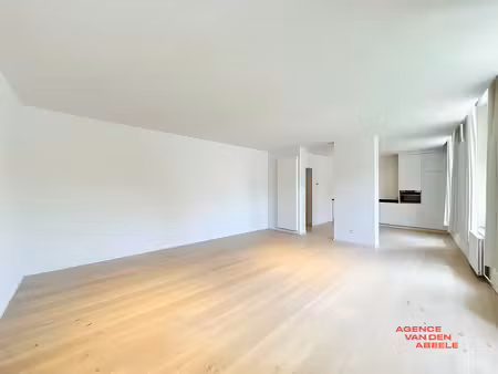 appartement te koop in brugge met 2 slaapkamers