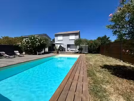 vente maison 5 pièces 82 m² à ambès (33810)  279 600 €