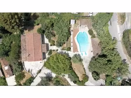 vence – villa provençale avec vue panoramique sur la mer  piscine et 2 288 m2 de terrain