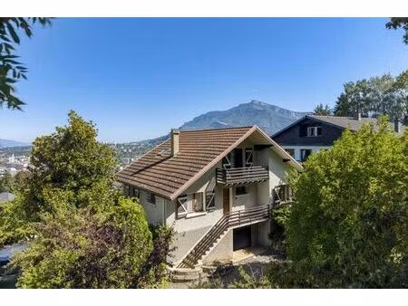maison de luxe de 5 pièces en vente à chambéry  auvergne-rhône-alpes