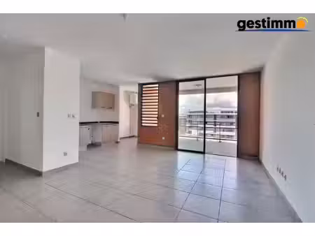 location appartement 3 pièces 70m² cayenne 97300