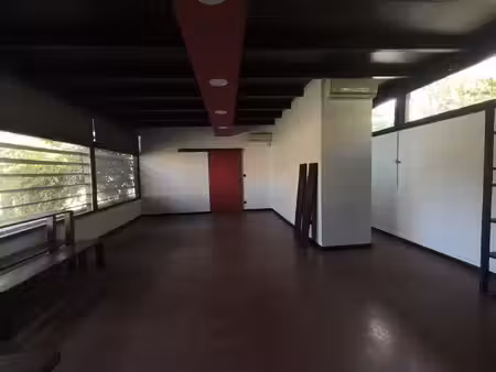 location local professionnel 110m² remire montjoly 97354