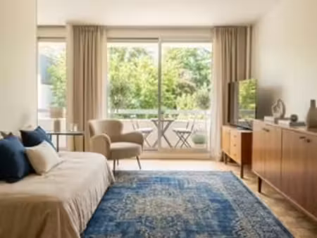 appartement de luxe de 64 m2 en vente puteaux  france