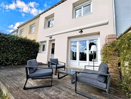 à 5 minutes du chu  profitez enfin d'une maison avec jardin