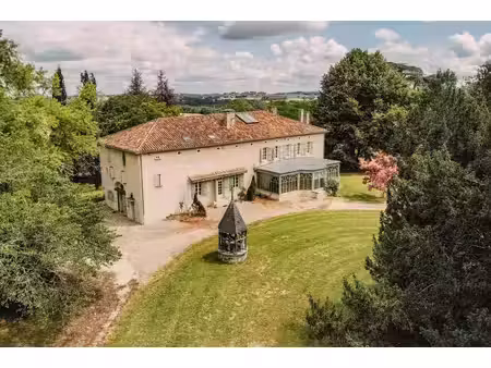 domaine sur 5ha avec gîtes