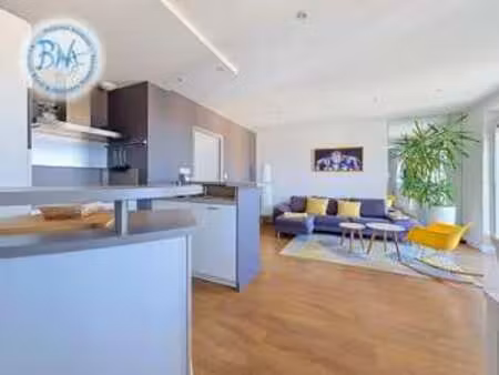 vente appartement 3 pièces bord de mer à concarneau (29900) : à vendre 3 pièces bord de me