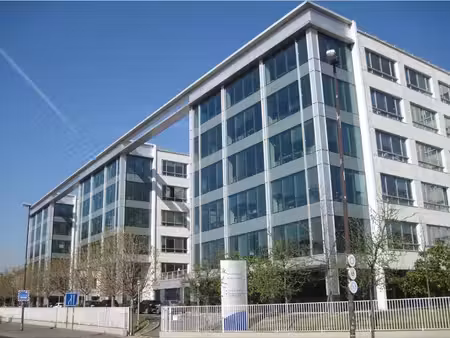 location local professionnel 5 417m² asnieres sur seine 92600