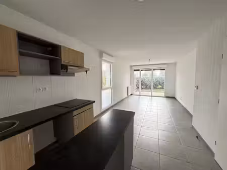 31270 villeneuve tolosane : appartement t3 à louer