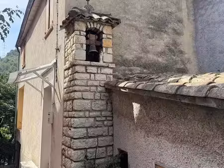 vente propriété 4 pièces 82.24 m² à nice (06000)  350 000 €