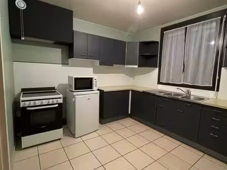 location appartement 3 pièces 61m² granville 50400