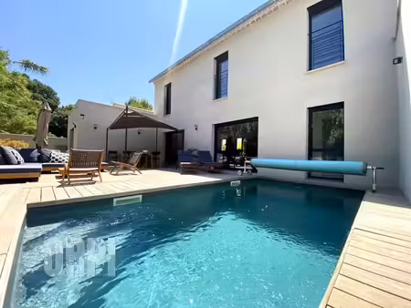 vente villa 6 pièces 157 m² à carpentras (84200)  530 000 €
