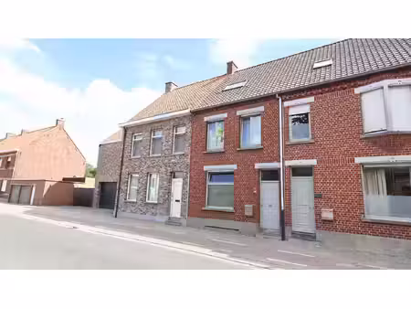 huis te huur in roeselare met 3 slaapkamers