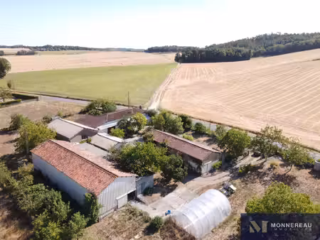 achat maison 5 pièces 138m² brie sous chalais 16210