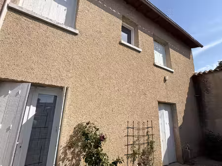 achat immeuble 105m² roches premarie andille 86340