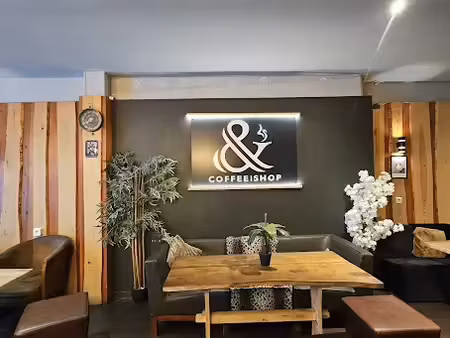 vente locaux professionnels 2 pièces à sarlat-la-caneda (24200)  91 000 €