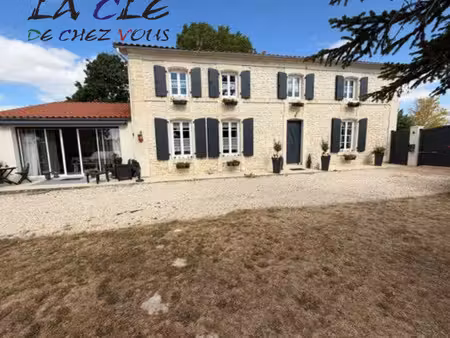 achat maison 6 pièces 145m² bouille courdault 85420