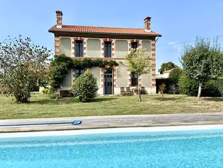 achat maison 6 pièces 188m² st girons d aiguevives 33920