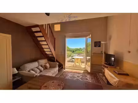 achat appartement 2 pièces 42m² hyeres 83400