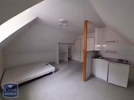 location appartement 1 pièce 15m² laval 53000