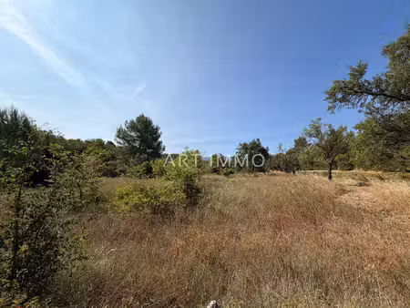 achat terrain 1 047m² beaumettes 84220