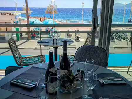 vente locaux professionnels à cannes la bocca (06150)  595 000 €