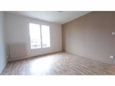 location appartement 2 pièces 44m² nantes 44300