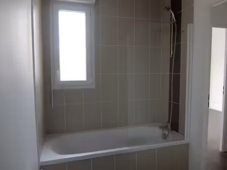 location appartement 3 pièces 63m² nantes 44300