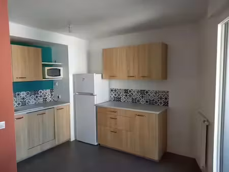 location appartement 3 pièces 68 m² à bordeaux (33000)