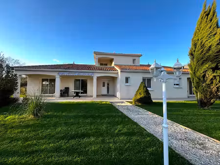 achat maison 6 pièces 154m²
