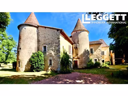 achat maison 11 pièces 410m² vilhonneur 16220