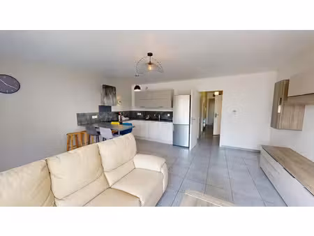 location appartement 2 pièces 64 m² à annecy (74960)
