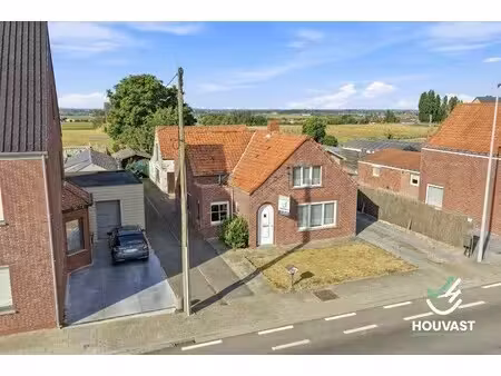 huis te koop in houthulst met 3 slaapkamers