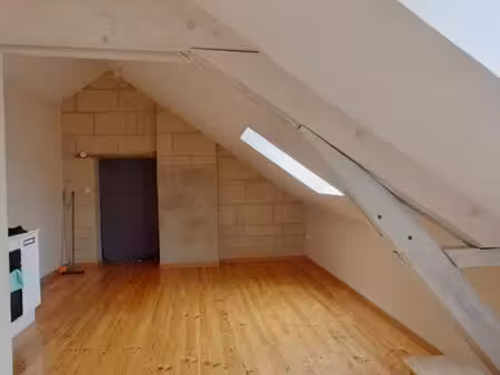 location appartement 1 pièce 30m² loudun 86200