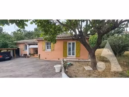 commune de flayosc maison de plain pied de 100m² sur 850m² de terrain
