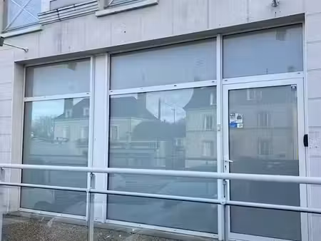 vente commerce 38 m² chanceaux-sur-choisille (37390)