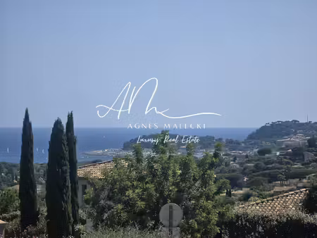 libre constructeur terrain 1031m2 au calme cavalaire nature vue sur la mer