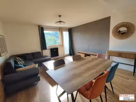 location appartement 3 pièces 58m² poitiers 86000