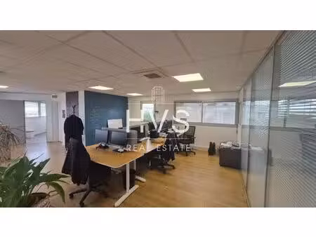 location local professionnel 142m² aix en provence 13290