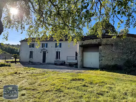 location maison 6 pièces 170m² blanzac porcheresse 16250