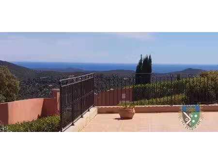 villa au panorama mer a la londe les maures - golf de valcros