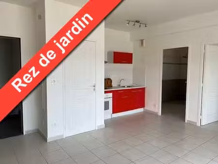location appartement 2 pièces 37m² brignoles 83170