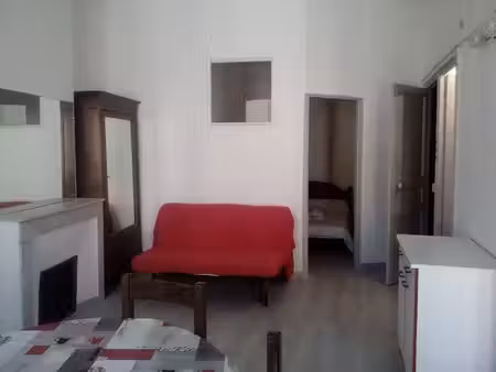 location appartement 1 pièce 38m² istres 13800