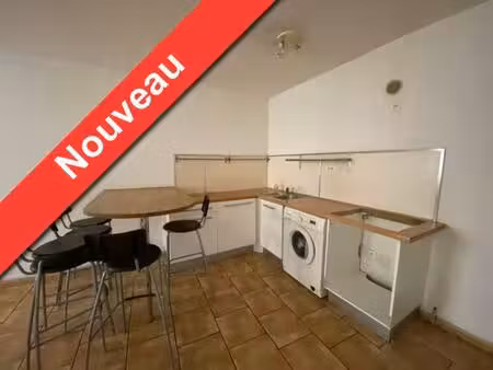 location appartement 3 pièces 78m² tourves 83170