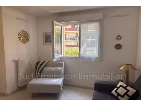 location appartement 1 pièce 27m² nice 06100