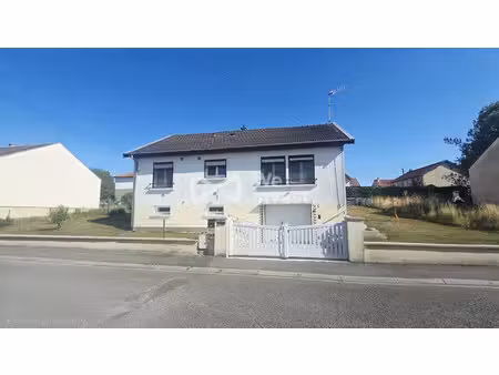vente maison 5 pièces 85.5 m² à carignan (08110)  162 000 €