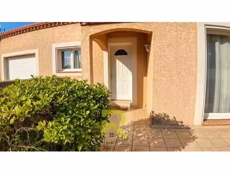 agde  maison 3 faces en plain pied avec garage