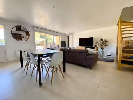 vente ferme 5 pièces 123 m² à saint-uniac (35360)  246 750 €