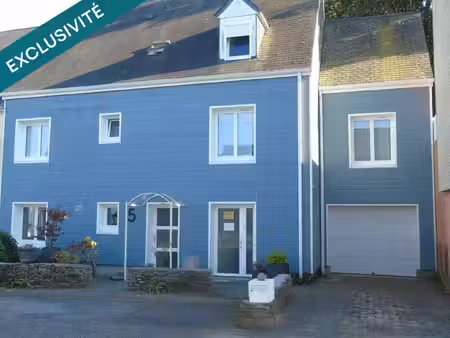 querqueville  une maison où chaque niveau offre un nouvel espace à vivre.